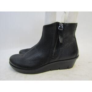 Ecco Womens Size 36 EUR Black Leather Zip Ankle Wedge Fashion Boots Bootie